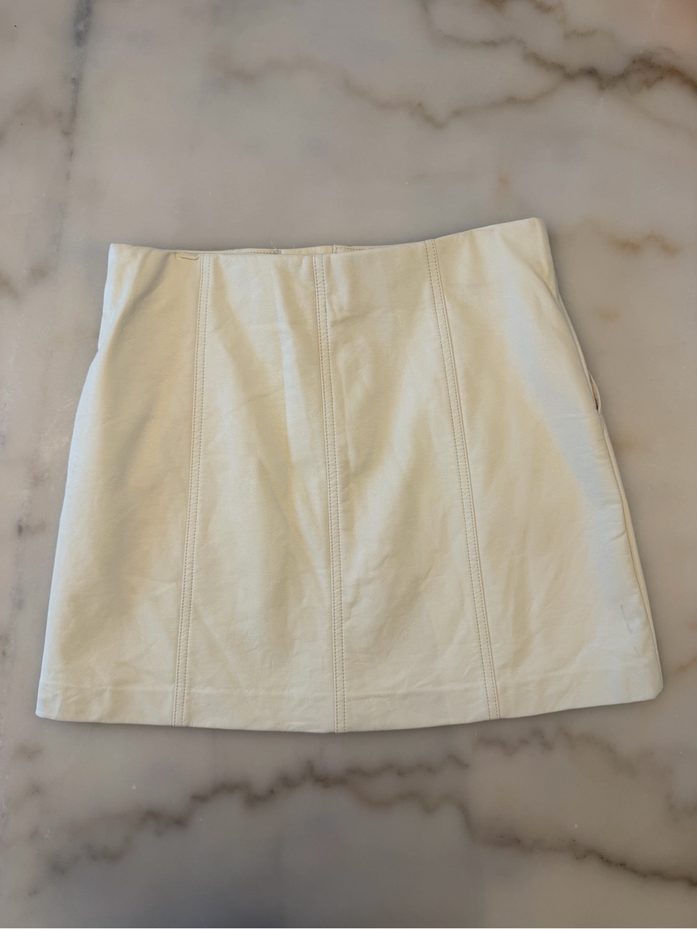Zara A-line Faux Leather Miniskirt - Picture 3 of 6